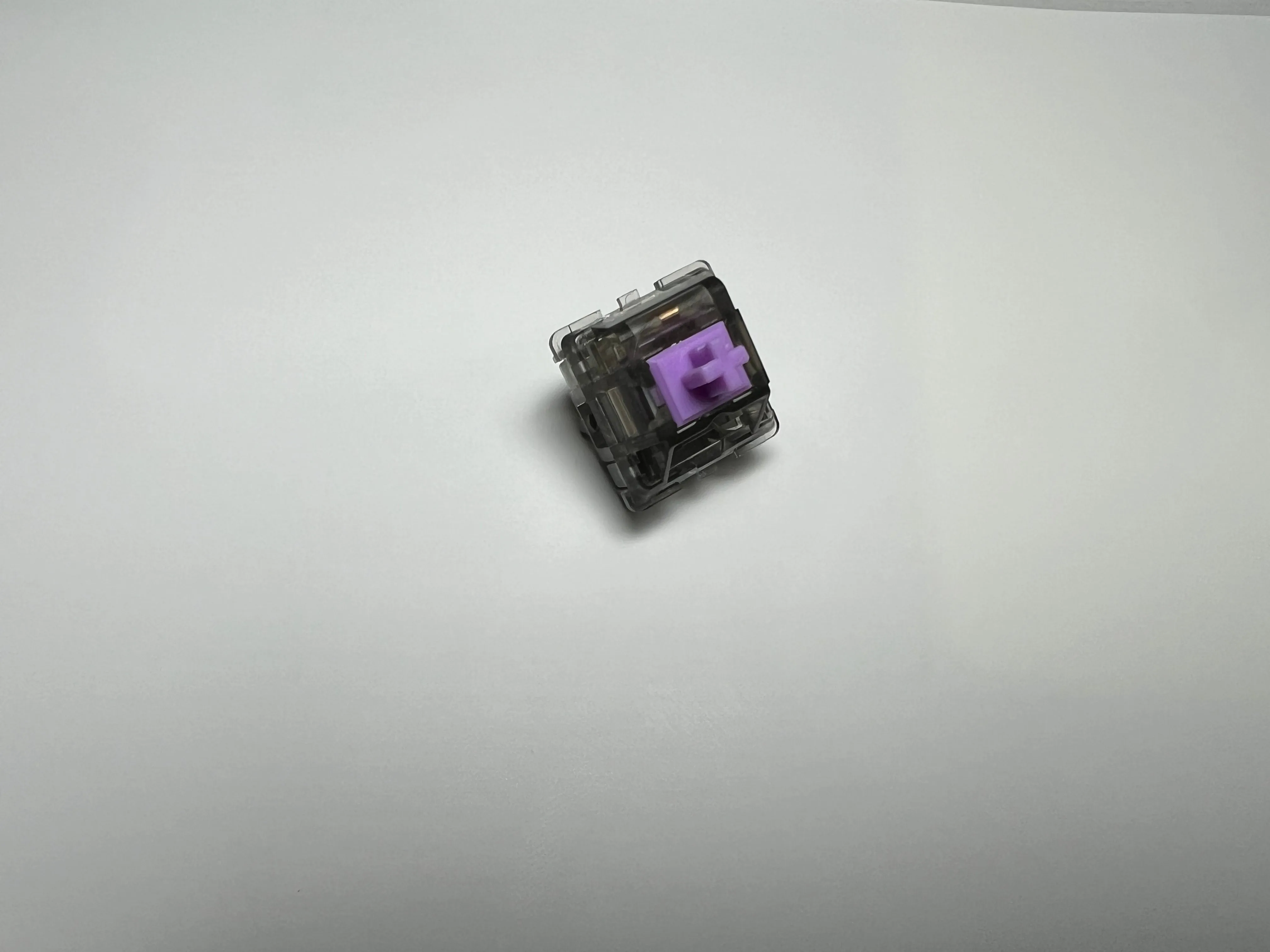 Durock L4 Creamy Purple Linear Switches