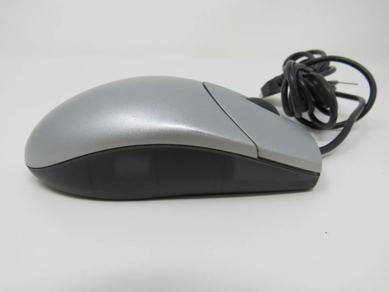 Logitech Computer Mouse Optical Wired M-UR89 -- Used