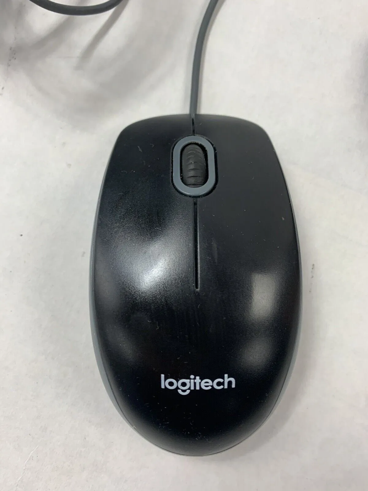 Lot of 4 Logitech 810-002182 Wired USB Optical Scroll Mouse