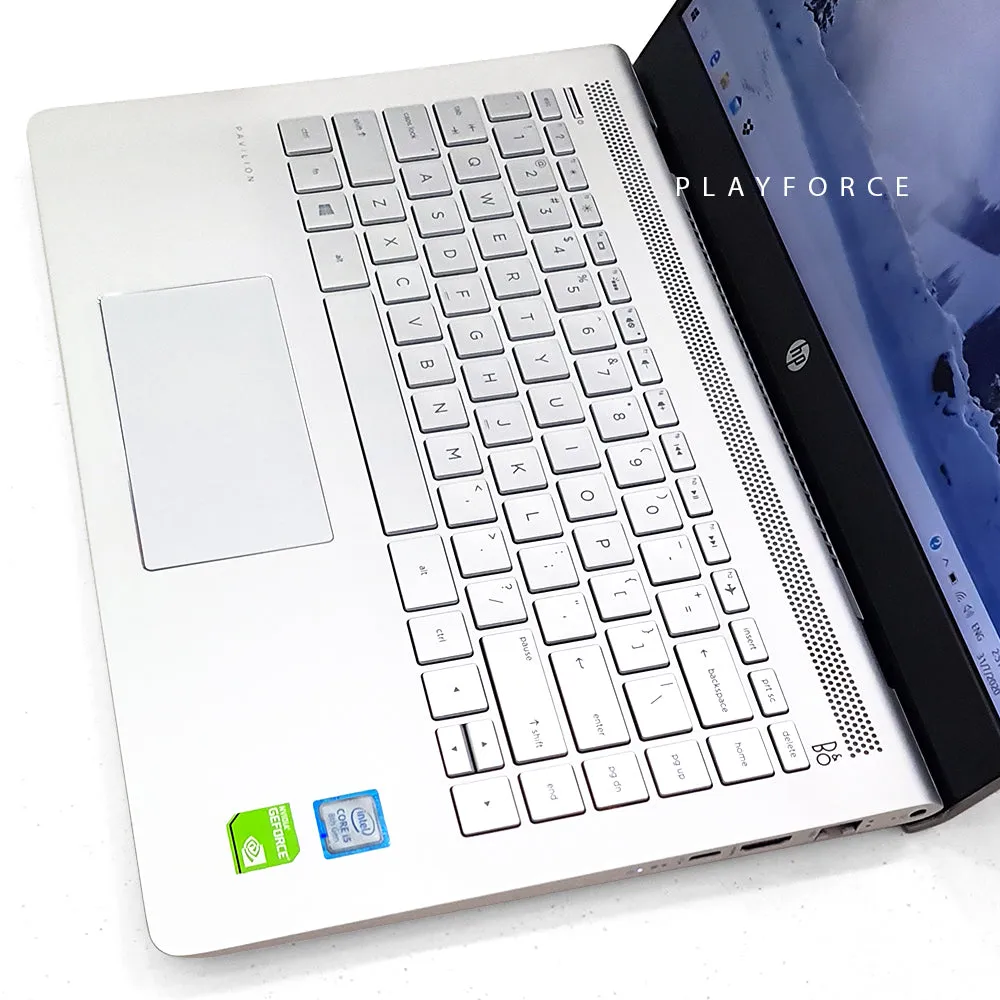 Pavilion 14 (i5-8250U, 8GB, 1TB 120GB SSD, 14-inch)