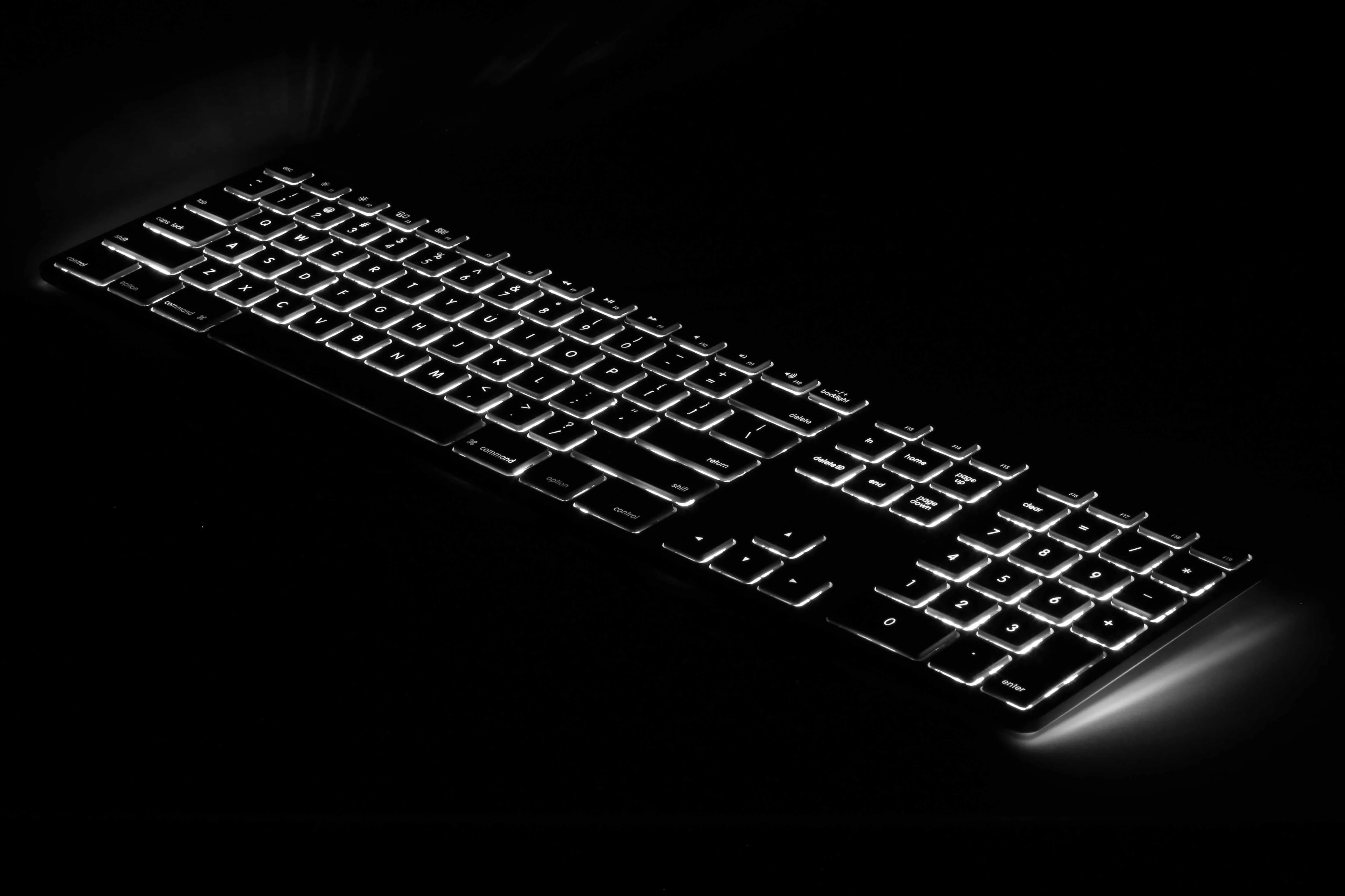 RGB Backlit Wired Aluminum Keyboard for Mac - Silver