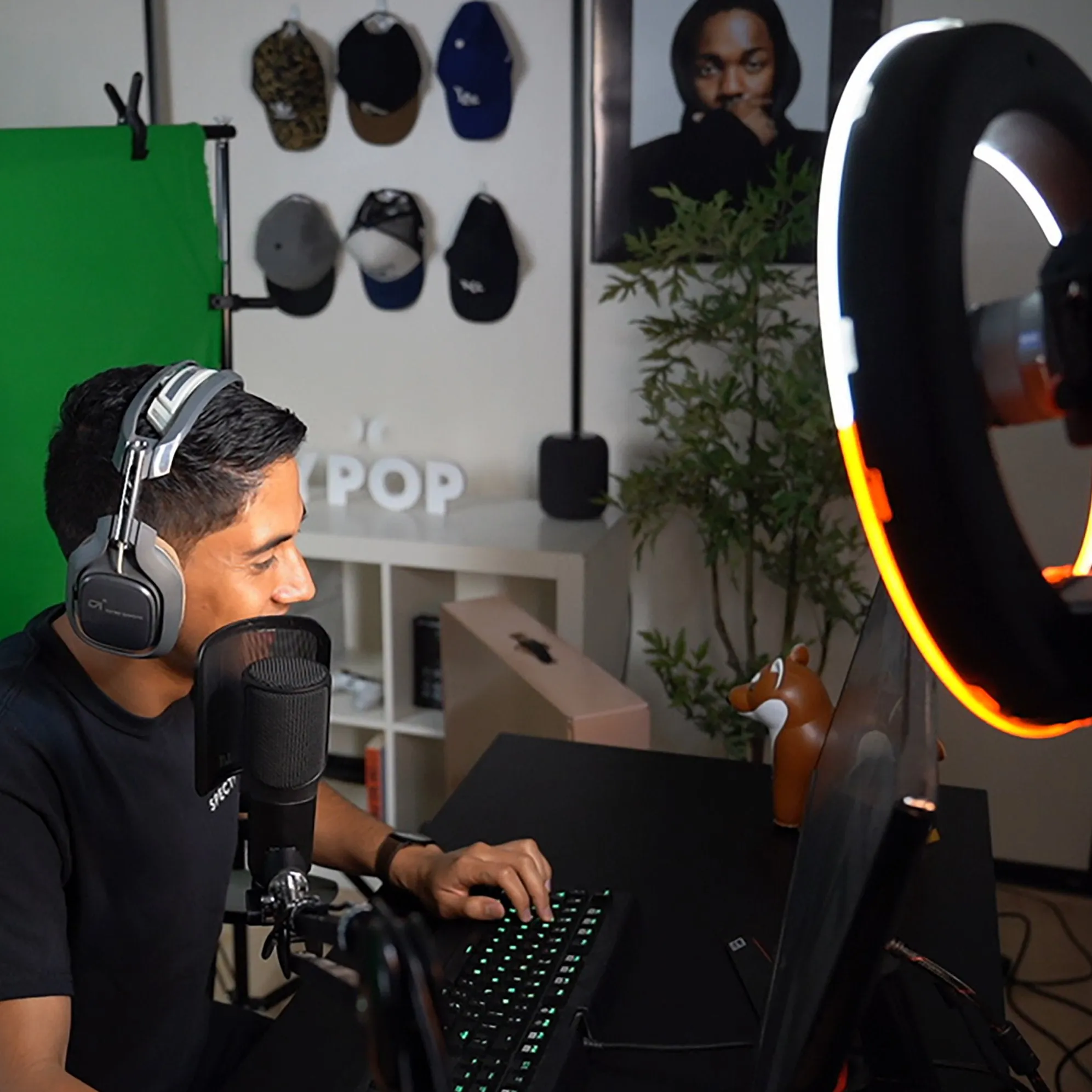 'TWITCH KIT PRO' Chroma Key Green Screen Gaming Ring Light Setup - Spectrum