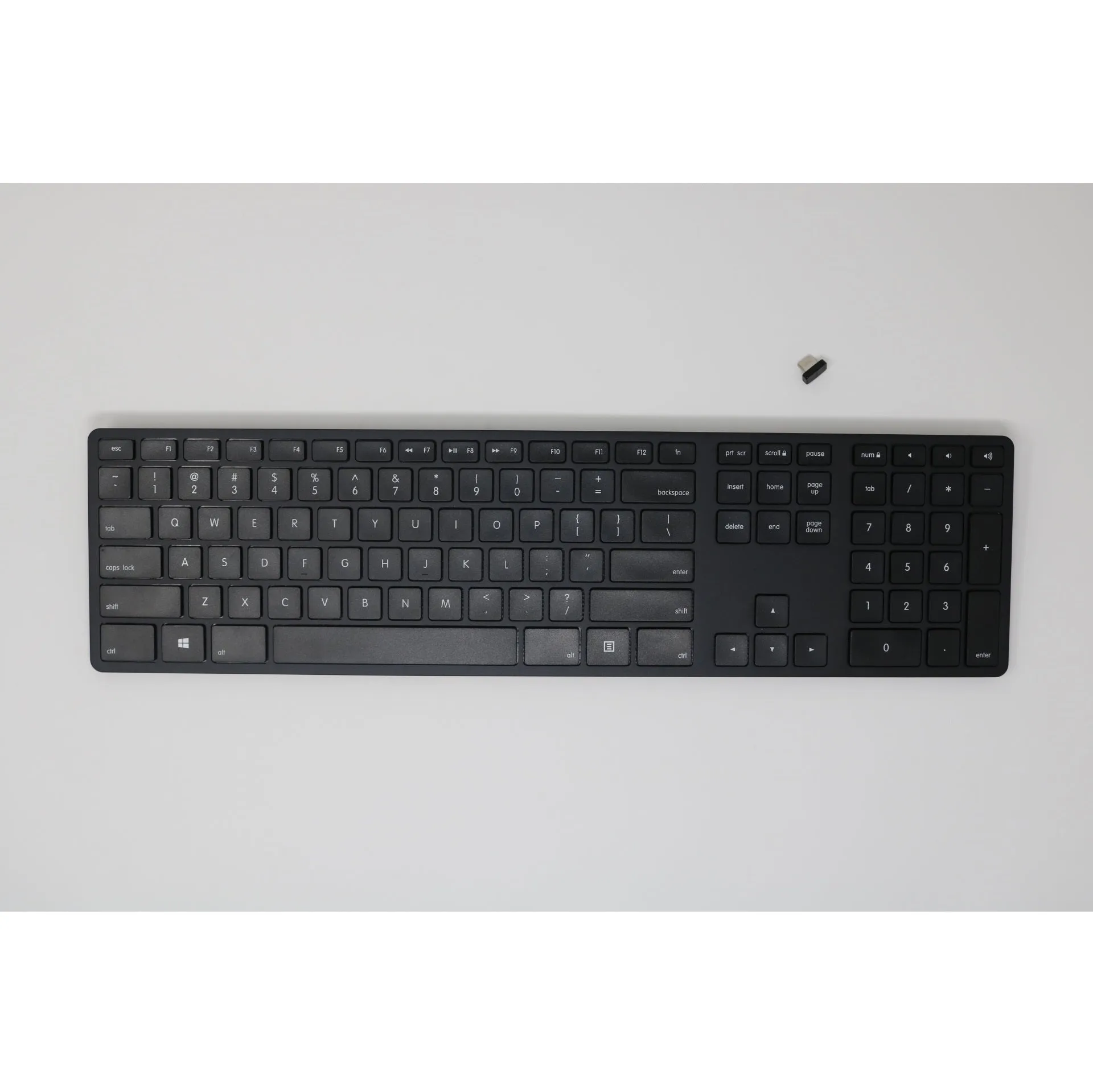 Wireless USB-C Aluminum Keyboard for PC - Black