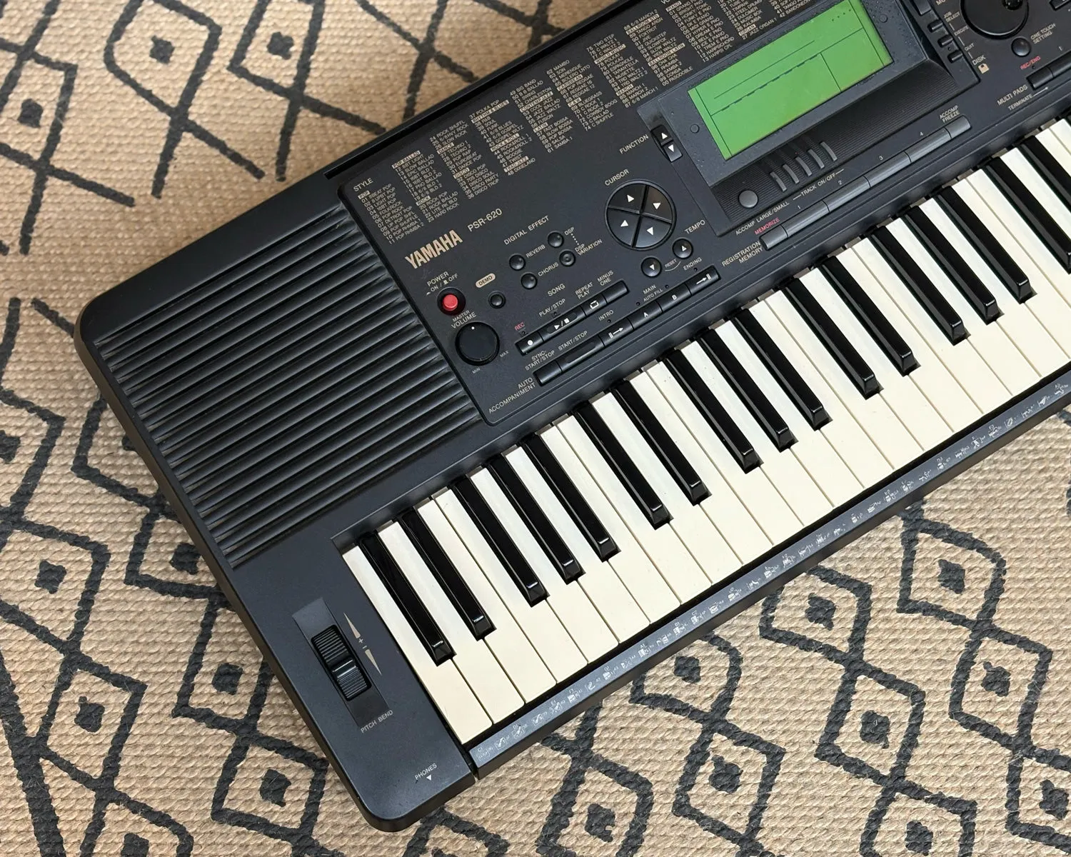 YAMAHA PSR-620 Portatone Keyboard