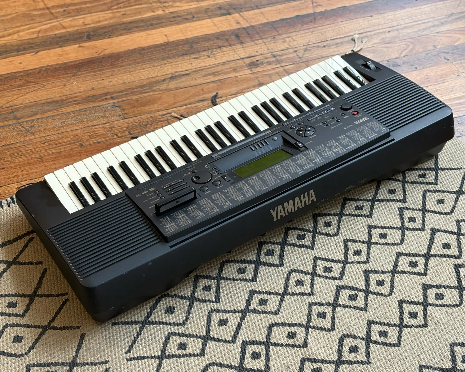 YAMAHA PSR-620 Portatone Keyboard